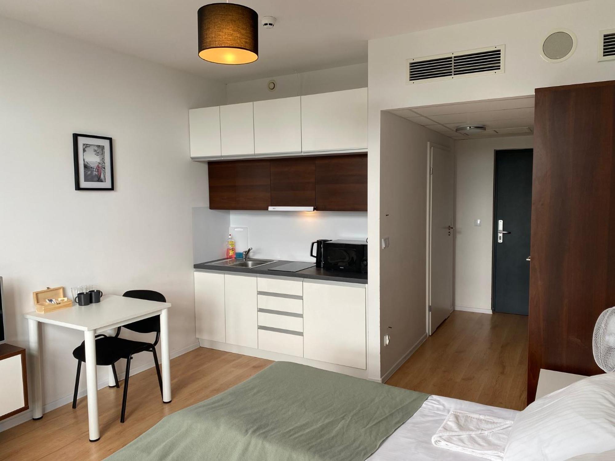 Sleepwell Apartments ヴロツワフ エクステリア 写真